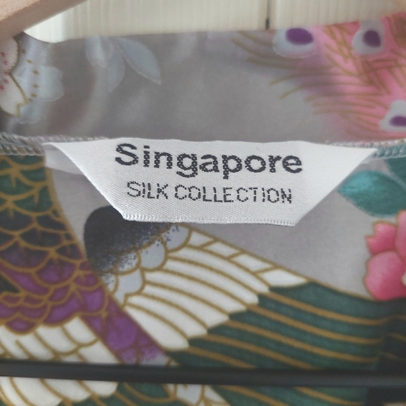 Singapore Silk Collection Pink Lotus Peacock Kimono Robe! (B) - Picture 3 of 6